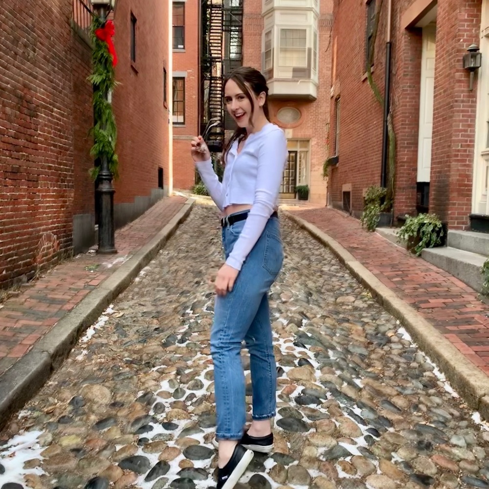 Meet your Posher, Michaela